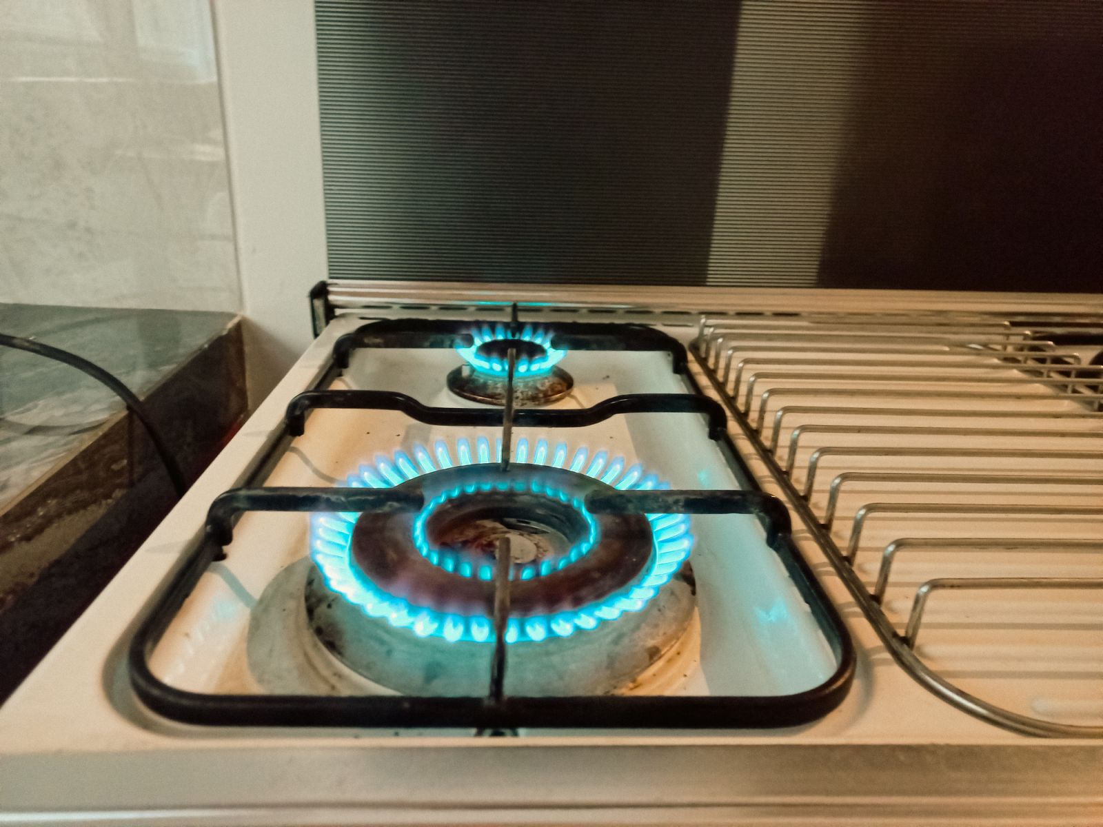 Natural gas burners stove by Yori Meirizan via iStock