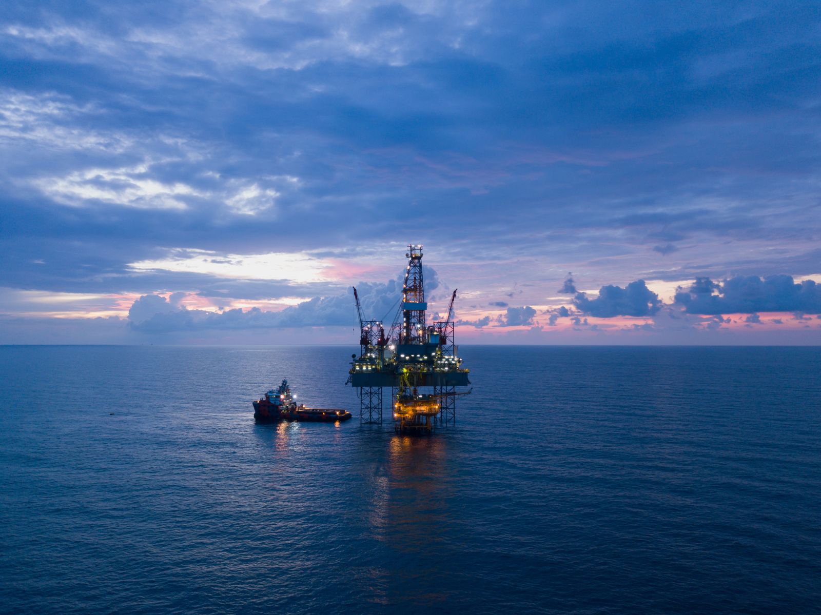 Crude Oil Prices Fall on US-Iran Peace Deal