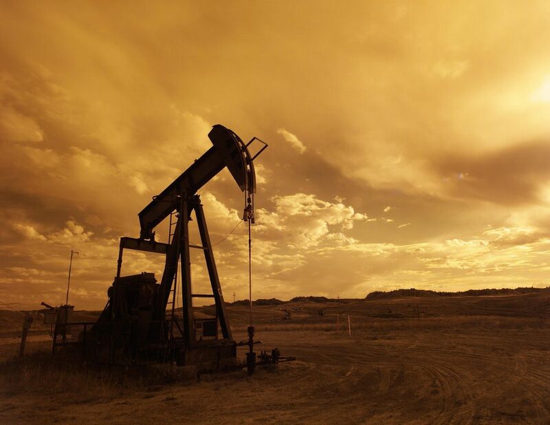 Oil - Drilling for Oil in Sunset