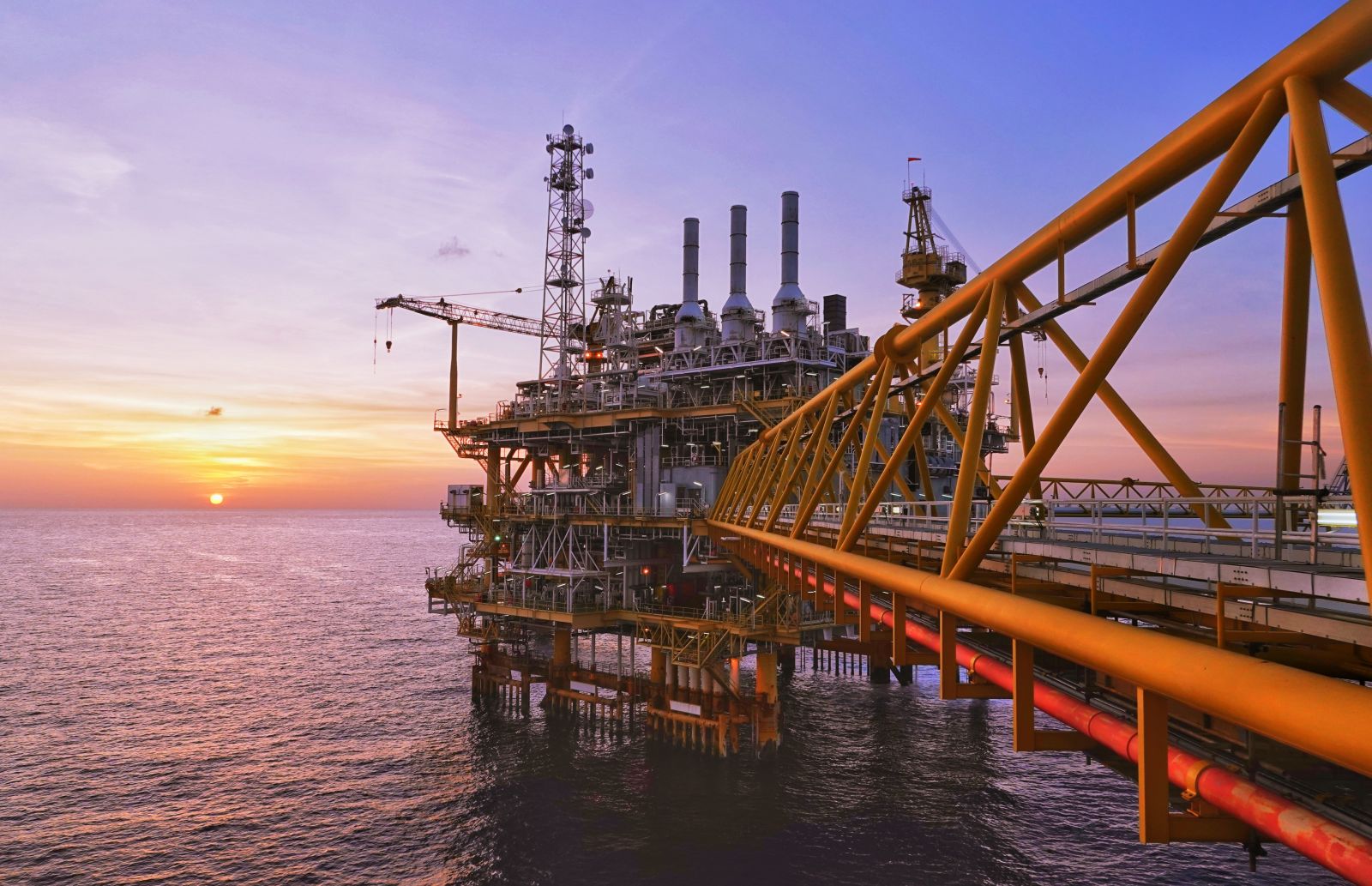 WTI原油期货大涨分析：65.14美元/桶