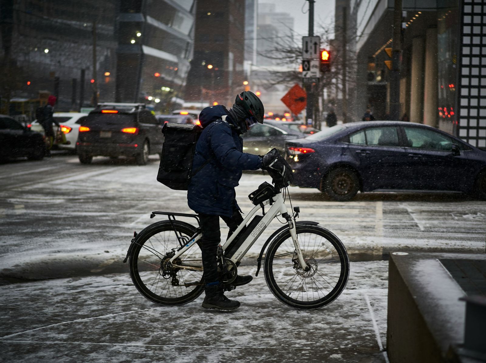 Food, Bev & Cannabis - Food delivery by bike by Ashwini Chaudhary(monty) via Unsplash