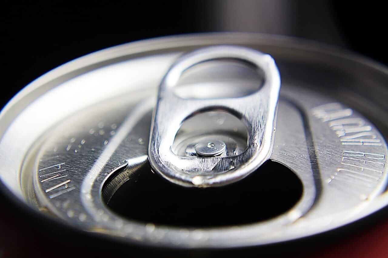 Soda can aluminum by gepharts3d via Pixabay