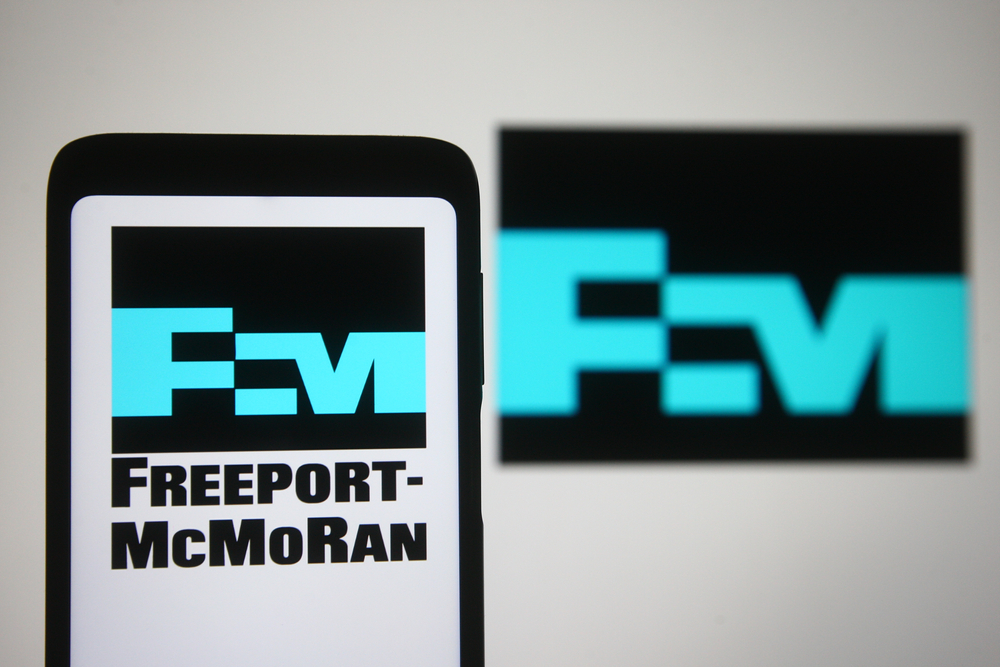 Freeport-McMoRan Inc logo -by viewimage via Shutterstock