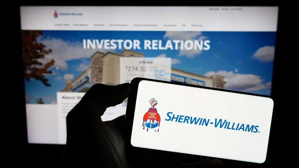 Sherwin-Williams Co_ phone and laptop -by T_Schneider via Shutterstock