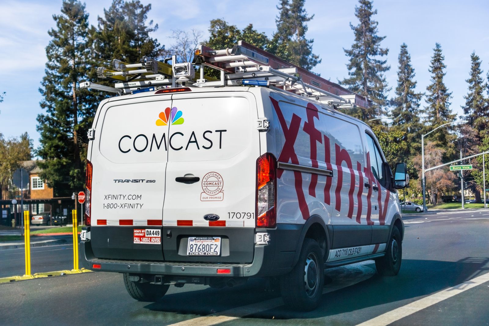 Communication Services - Comcast Corp van by-Sundry Photography via iStock