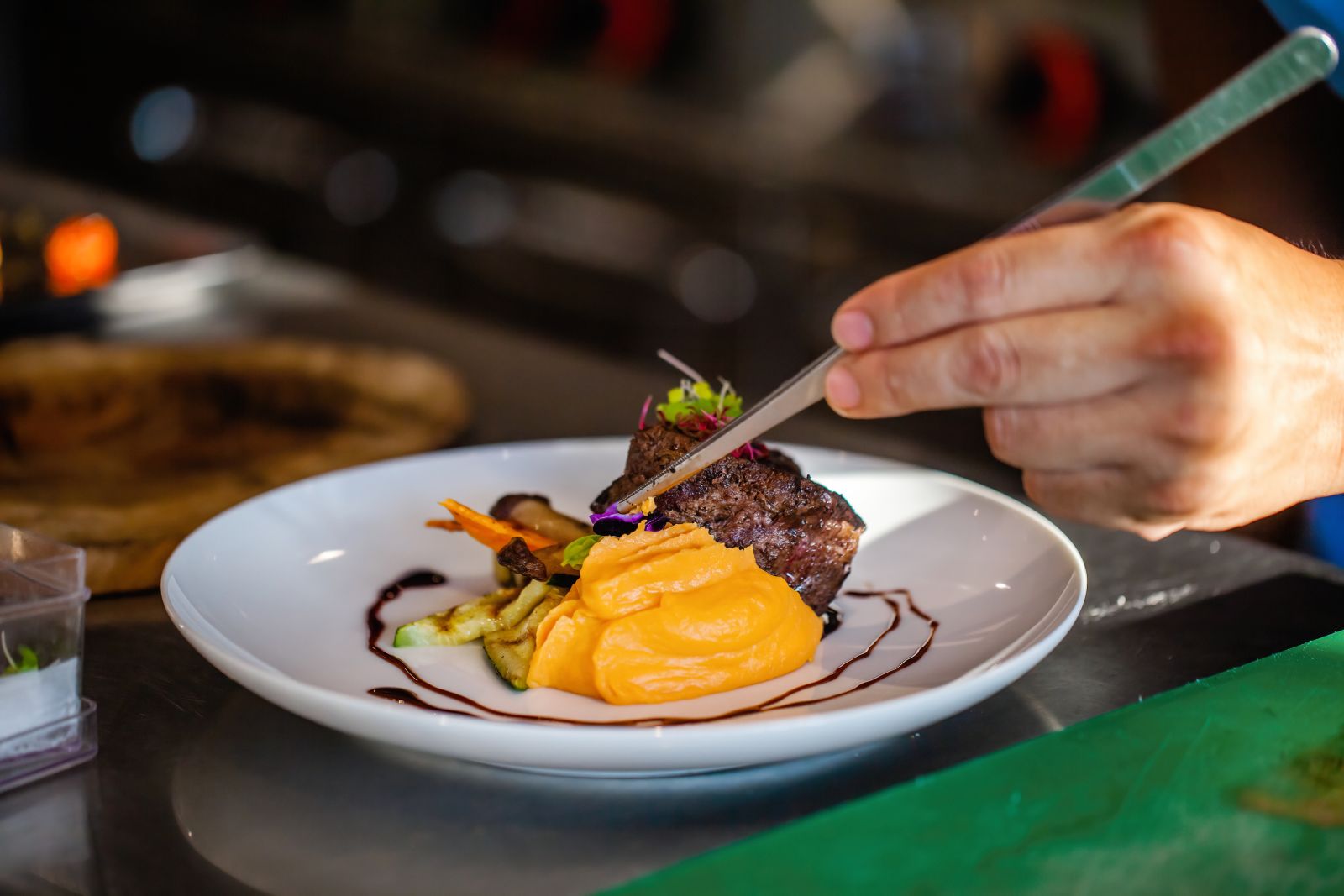 Is Darden Restaurants Stock Underperforming the Dow?