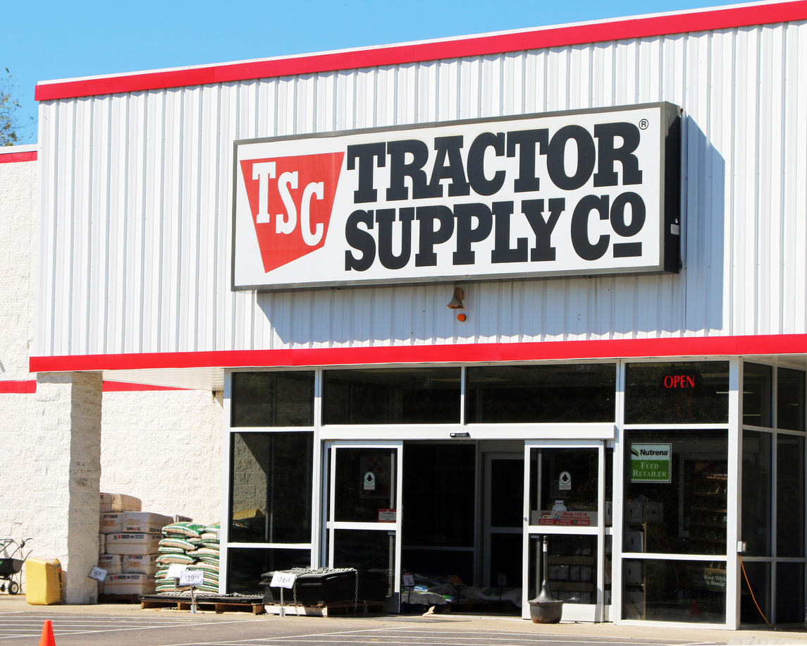 Consumer Cyclical (names I - Z) - Tractor Supply Co_ storefront by- TennesseePhotographer via iStock
