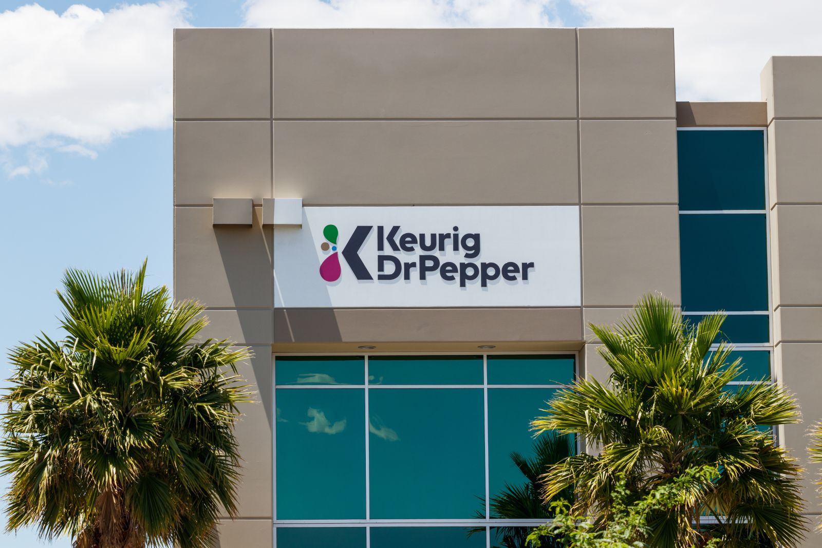 Keurig Dr Pepper distribution center By jetcityimage
