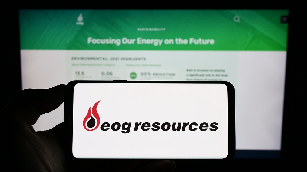 Energy - EOG Resources, Inc_ phone and website- by T_Schneider via Shutterstock