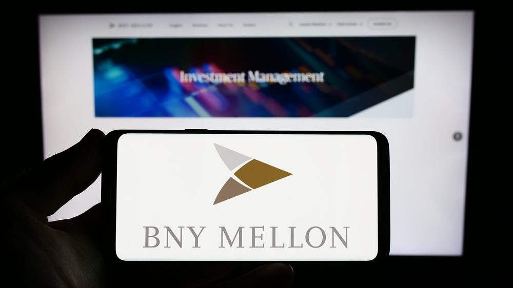 Bank Of New York Mellon Corp phone and website- by T_Schneider via Shutterstock