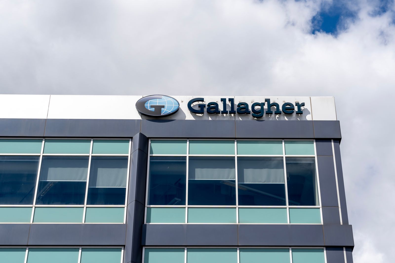 Do Wall Street Analysts Like Arthur J. Gallagher Stock?
