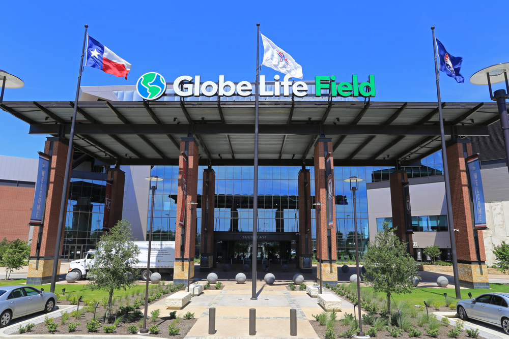 Financial (names A - I) - Globe Life Inc field-by Dorti via Shutterstock