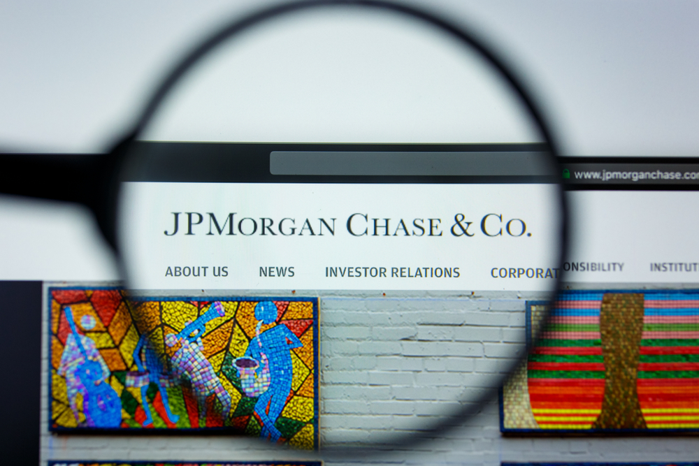 Financial (names J - Z) - JPMorgan Chase & Co_ magnified-by ll_studio via Shutterstock
