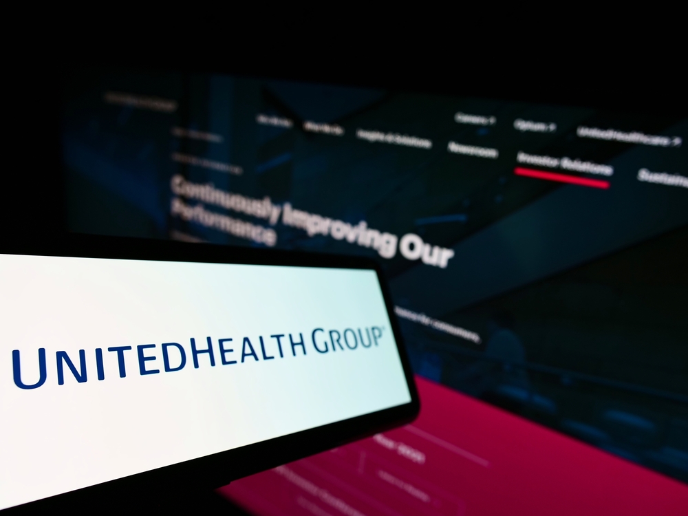 Healthcare (names I - Z) - Unitedhealth Group Inc  phone and site-by T_Schneider via Shutterstock
