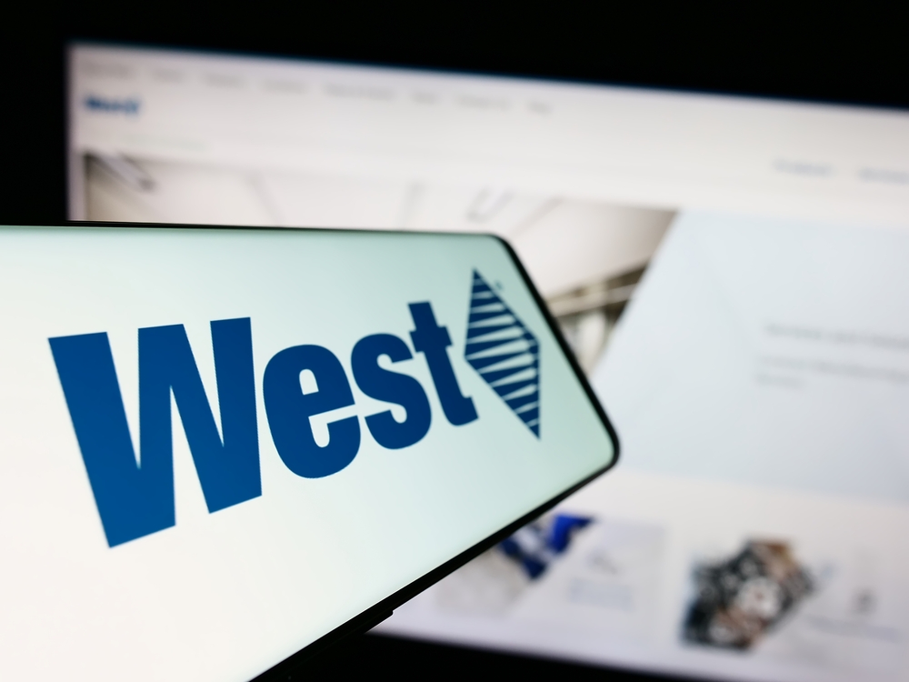 West Pharmaceutical Services, Inc_ phone and site-by T_Schneider via Shutterstock