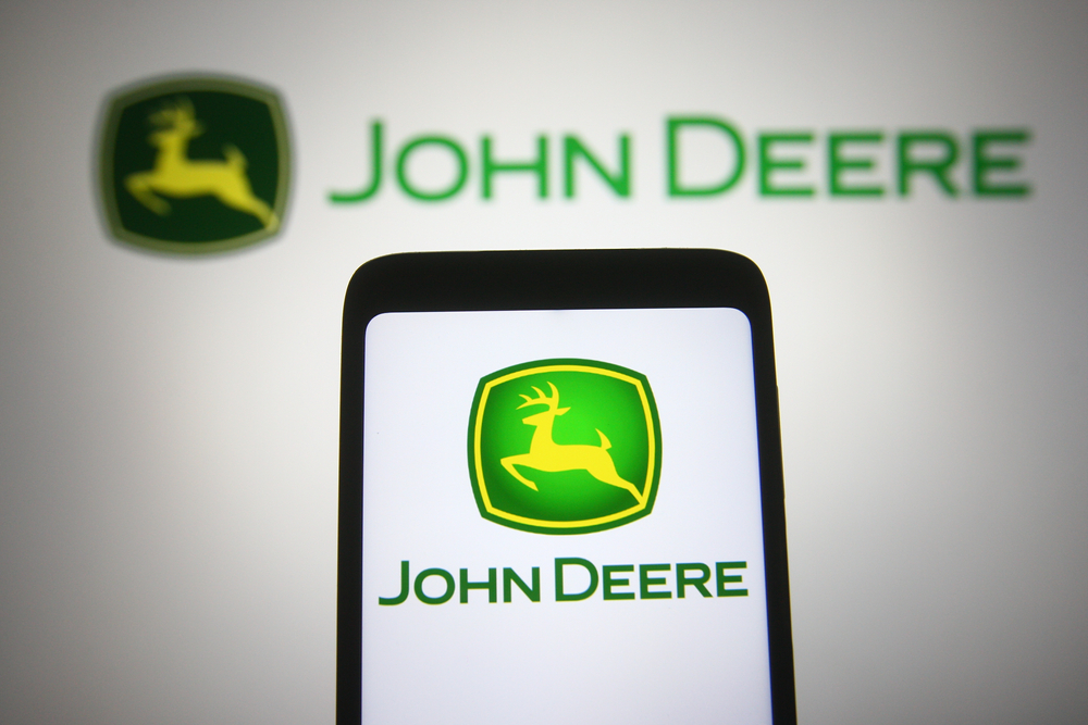 Deere & Co_ logo by-viewimage via Shutterstock