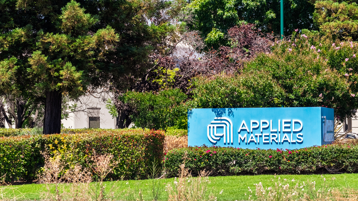 Technology (names A - I) - Applied Materials Inc_ campus sign-by Sundry Photography via iStock