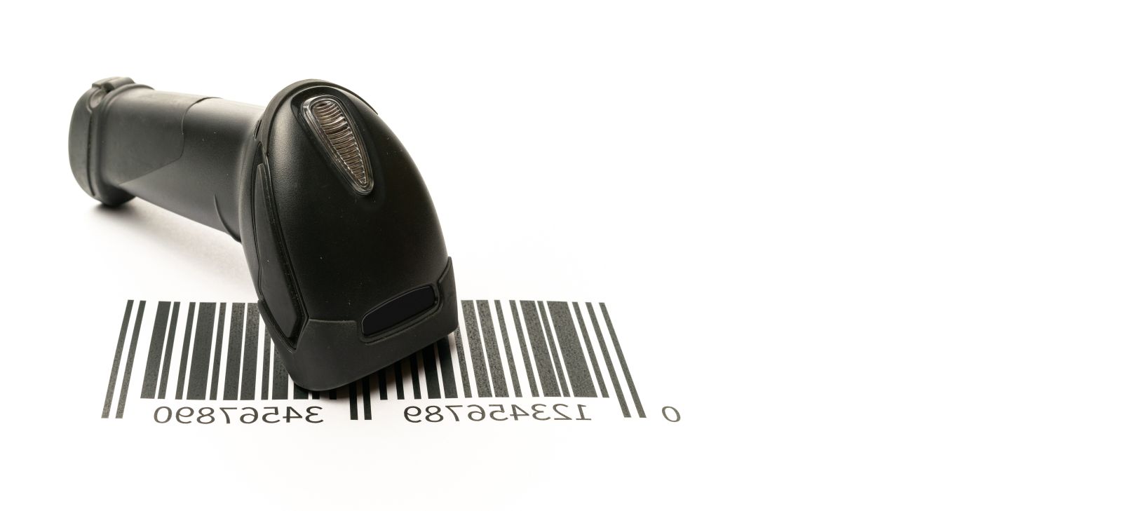 Barcode scanning technology label product by Maksym via Adobe Stock