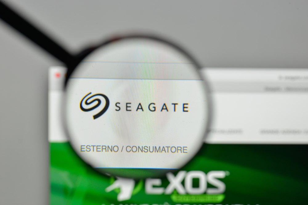 Technology (names J - Z) - Seagate Technology Holdings Plc logo magnified-by Casimiro PT via Shutterstock