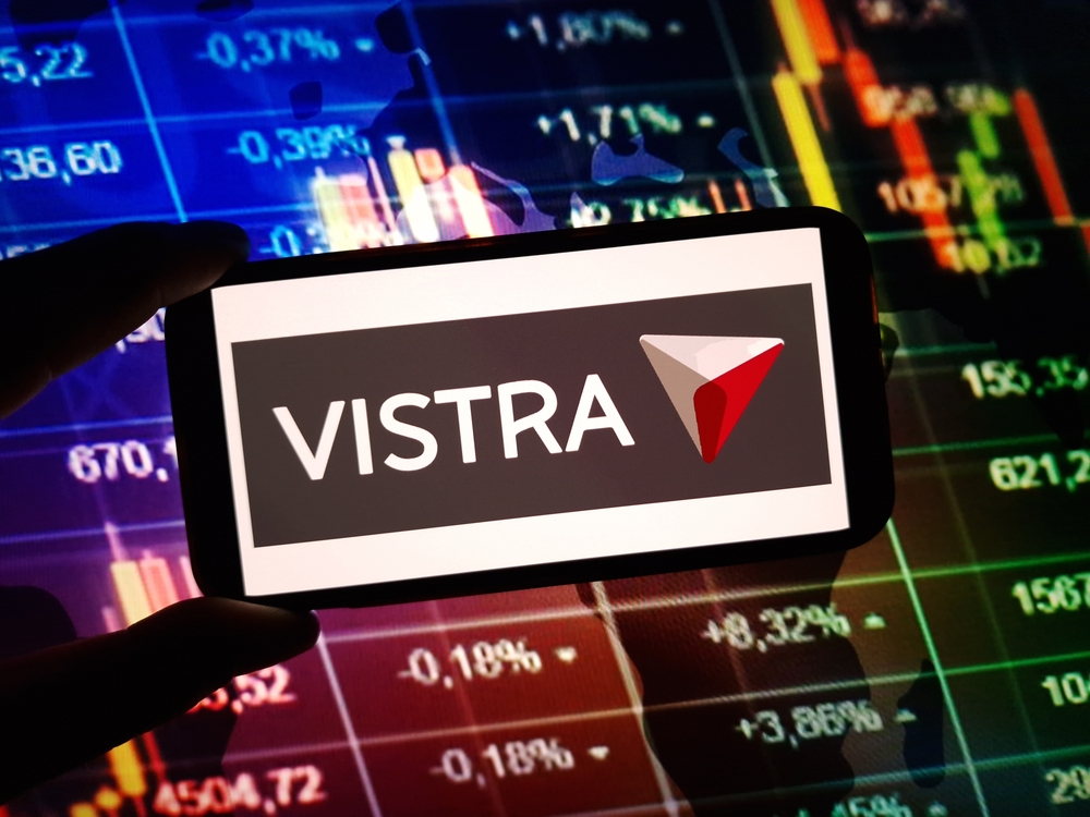 Utilities - Vistra Corp logo on phone-by Piotr Swat via Shutterstock