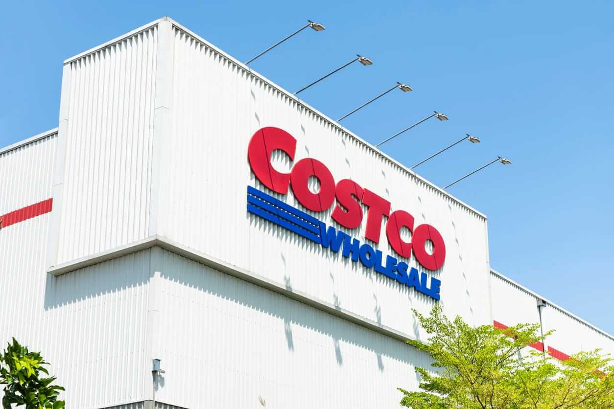 Costco Beats Revenue Estimates as Record Gas Volumes Drive Member Traffic. AI Co...