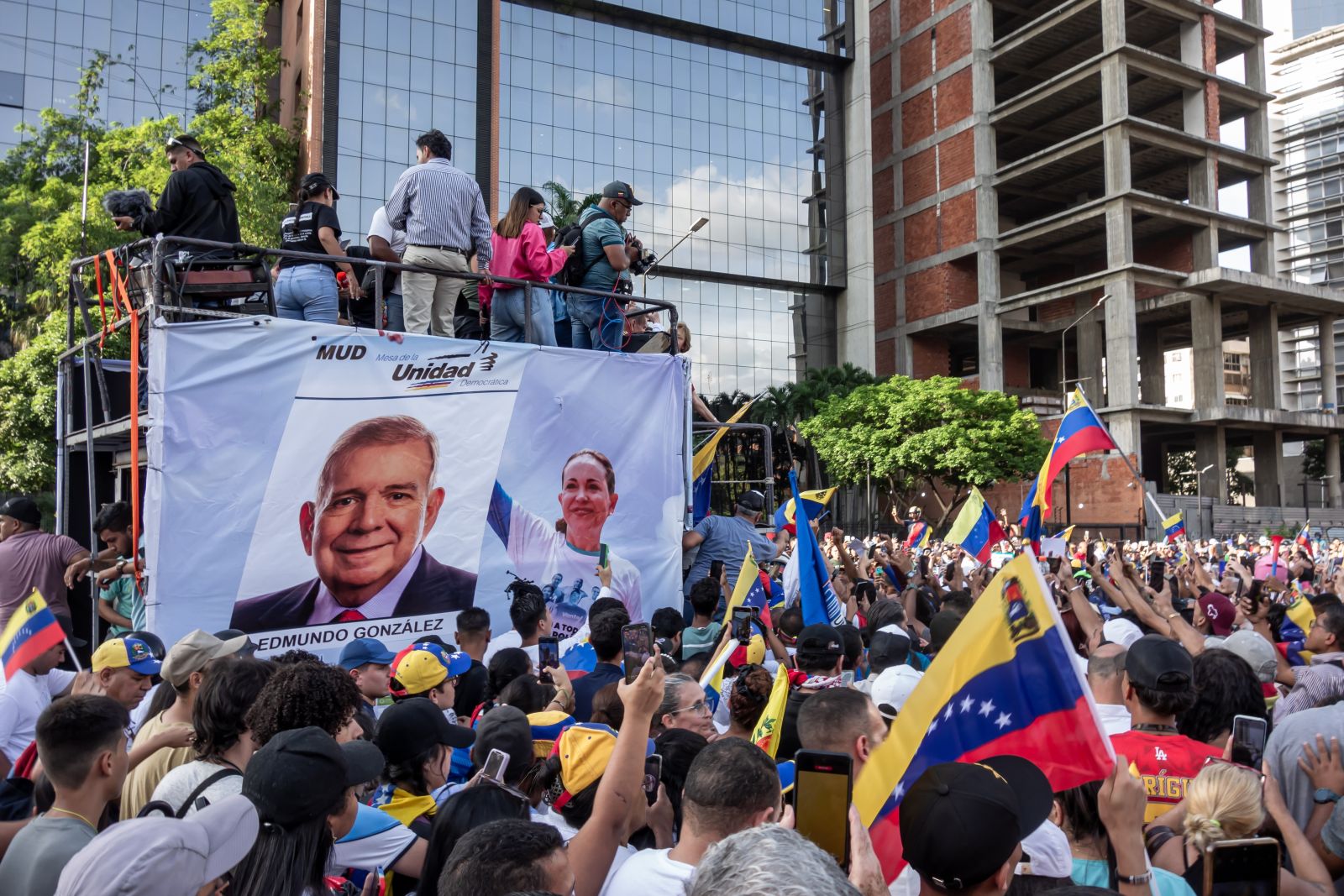 Start of the opposition electoral campaign in Caracas, Venezuela, July 4, 2024_ Image by Giongi via Shutterstock_