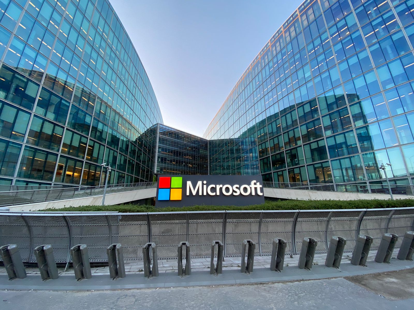 Microsoft France headquarters by JeanLuclchard via Shutterstock