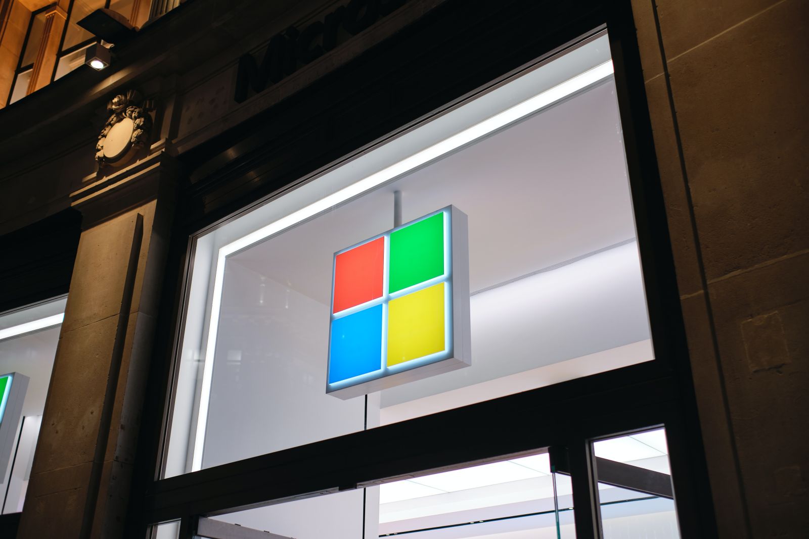 Tech (Ecommerce, Social Media, etc.) - Microsoft Logo on Building